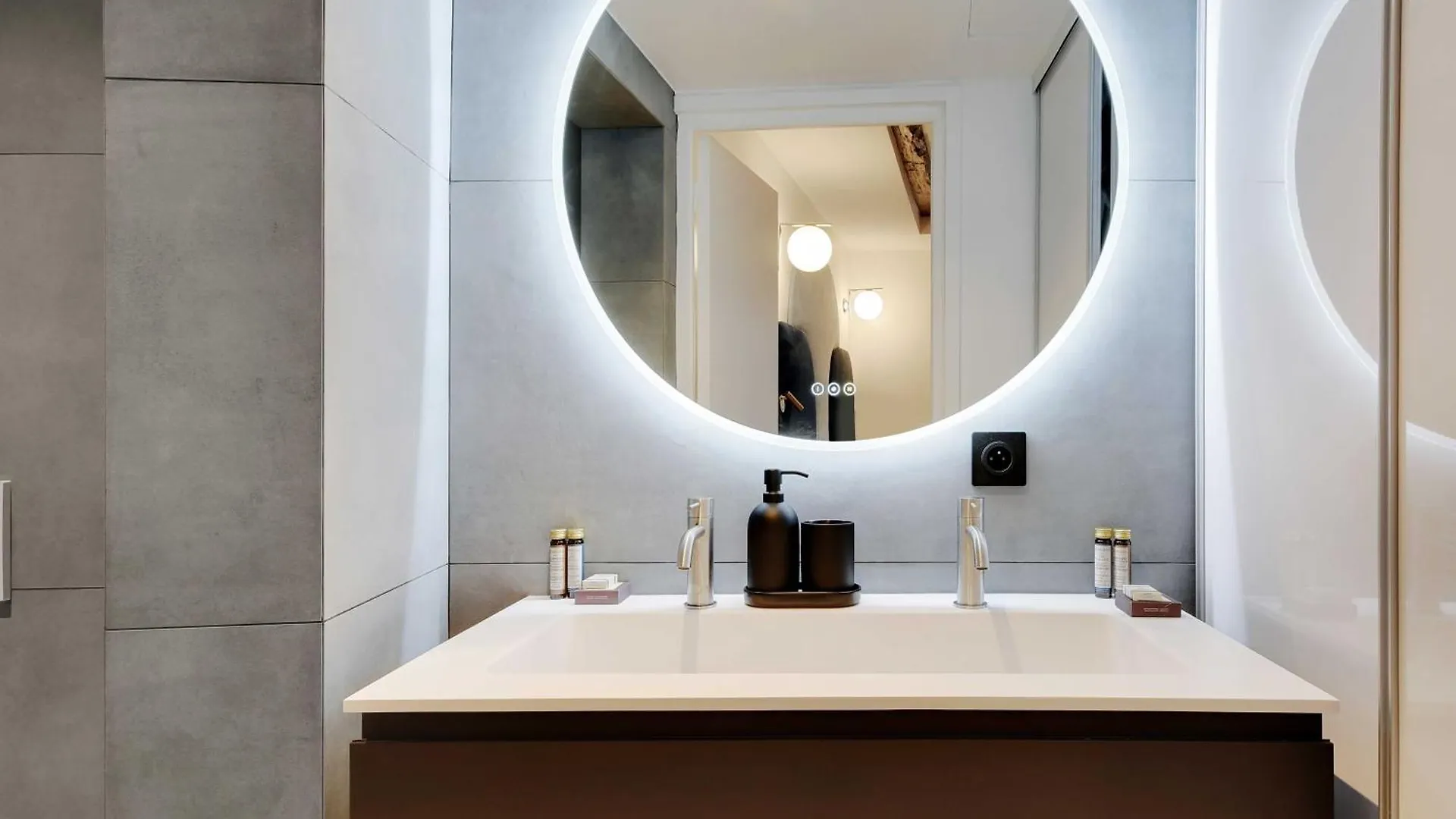 Modern Apartment - 3Br-8P - Le Marais-Bastille Paris